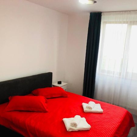 Ilinca-Zgatia Apartman Karácsonkő Kültér fotó